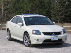 Mitsubishi Galant 2010