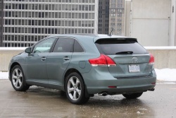 2009 toyota venza test drive #6