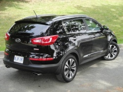 Test Drive: 2011 Kia Sportage SX - Autos.ca