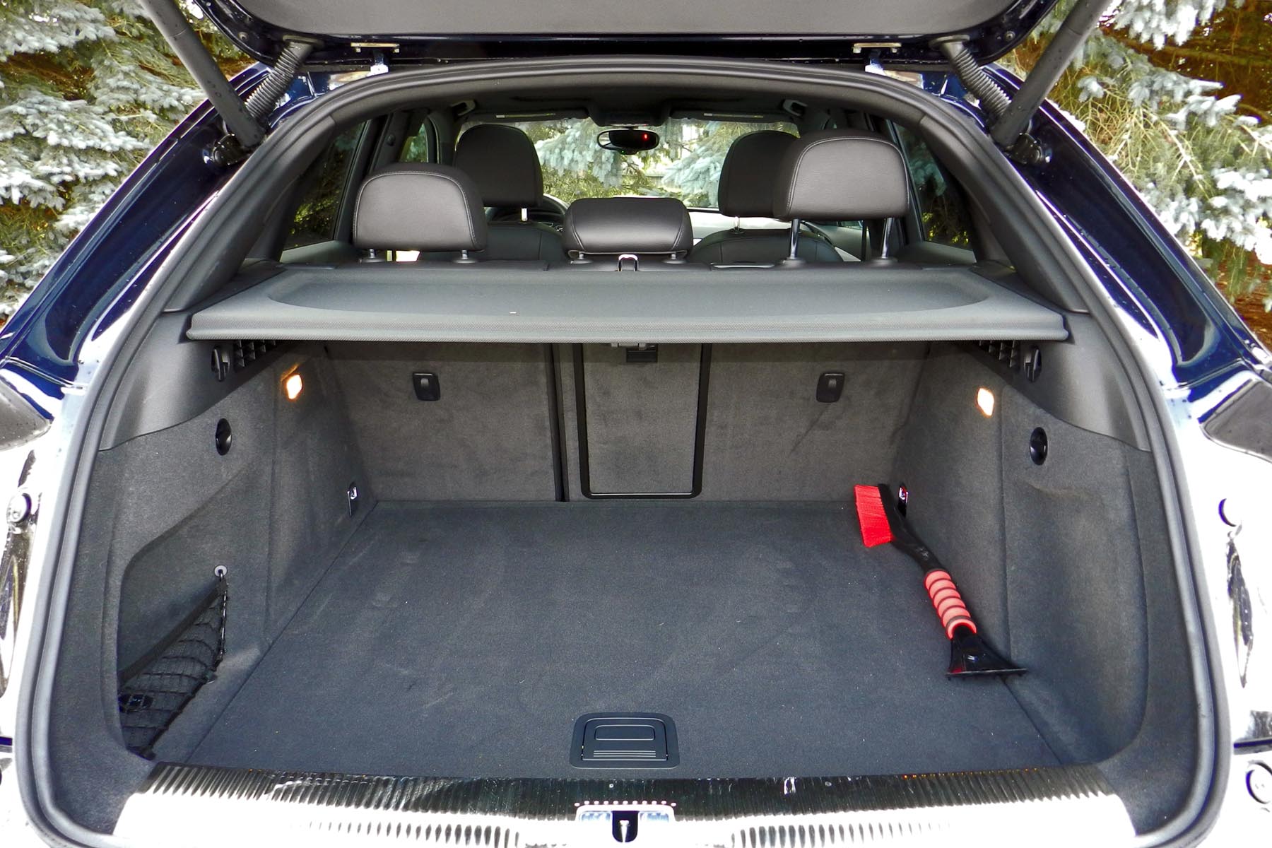 audi q3 cargo cover