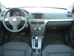 2008 Saturn Astra XE four-door