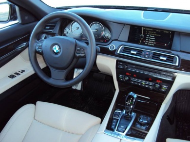 2010 BMW 750Li xDrive