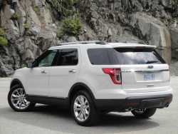 Ford explorer 2011 test drive video #7