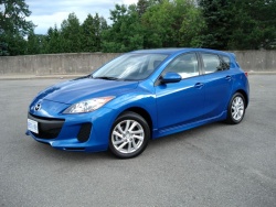 2012 Mazda3 Sport GS-Sky