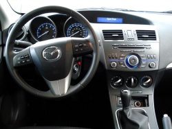 2012 Mazda3 Sport GS-Sky