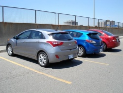 Hyundai Elantra GT GLS, Mazda3 GS-Sky, Chevrolet Cruze Eco