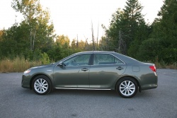 2012 Toyota Camry Hybrid