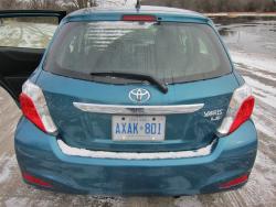 2013 Toyota Yaris Hatchback 5-Door LE