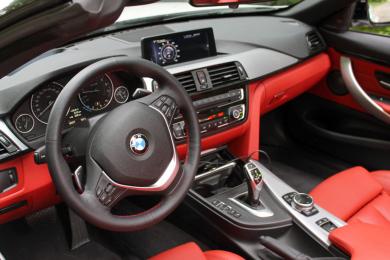 2014 BMW 428i xDrive Cabriolet dashboard