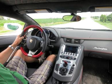 2014 Lamborghini Aventador LP 700-4 Coupe