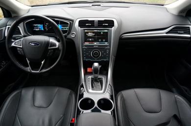 2014 Ford Fusion Energi interior full dash