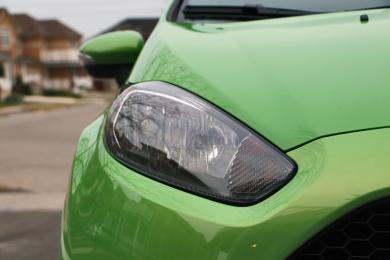 2014 Ford Fiesta ST headlight