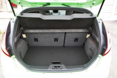 2014 Ford Fiesta ST trunk