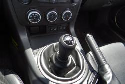 2014 Mazda MX-5 GT shifter