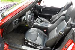 2014 Mazda MX-5 GT seating