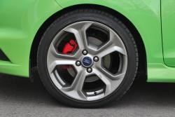 2014 Ford Fiesta ST wheel