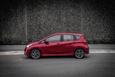 2015 Nissan Versa Note SR