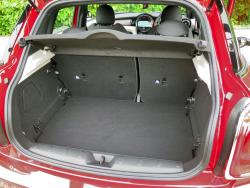 2015 Mini Cooper S 5-door cargo area