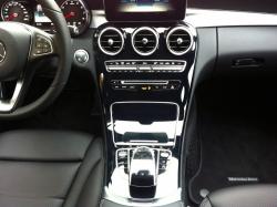 2015 Mercedes-Benz C 300 4MATIC centre stack