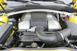 2015 Chevrolet Camaro SS engine bay