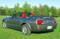 2006 Ford Mustang V6 convertible