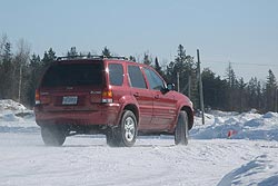 Traction 2006: Ford Escape Hybrid