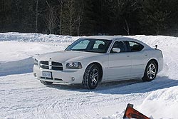 Traction 2006: Dodge Charger R/T