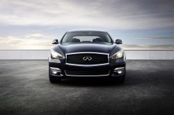 2015 Infiniti Q70L