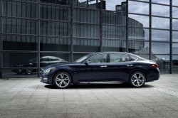 2015 Infiniti Q70L