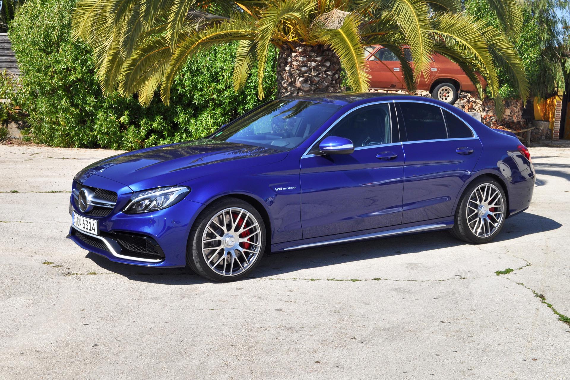 Mercedes AMG c63 s синий