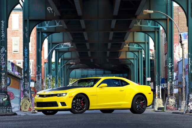 2015 Chevrolet Camaro with available 1LE Package