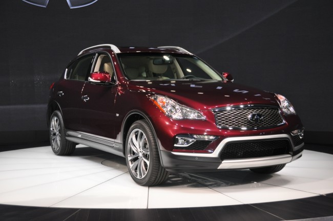 2016InfinitiQX50-1