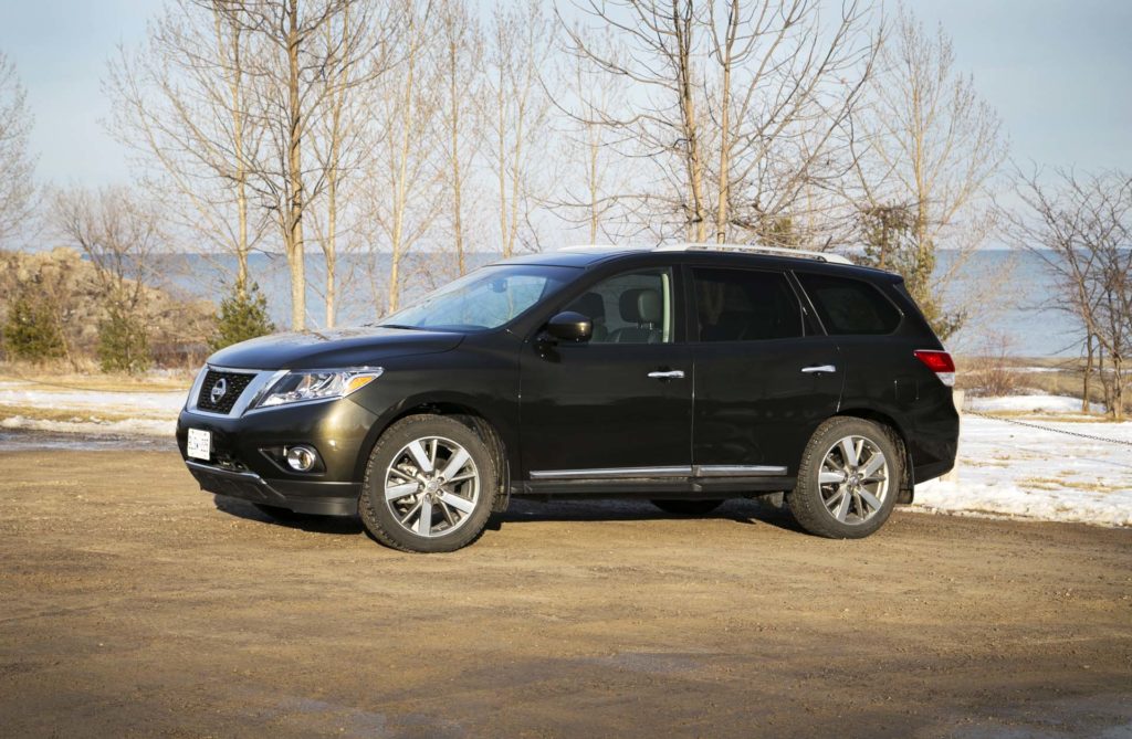 Ниссан патфайндер отзывы владельцев недостатки. Nissan Pathfinder 2016. Ниссан Патфайндер 2016. Nissan Pathfinder 2016 Black. Nissan Pathfinder Platinum.